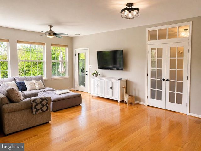 43097 NORTHLAKE OVERLOOK TER, Leesburg, VA 20176