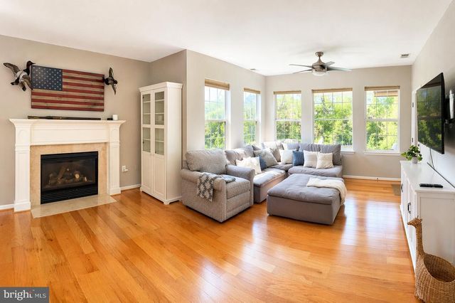 43097 NORTHLAKE OVERLOOK TER, Leesburg, VA 20176
