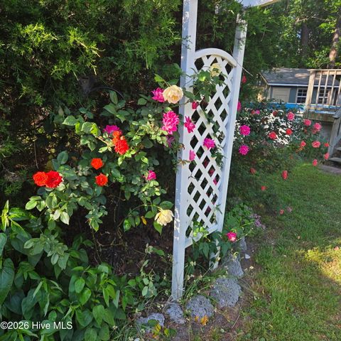 251 Zachary Lane, Hubert, NC 28539