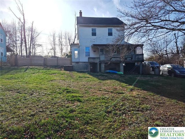 2585 Redington Road, Hellertown Boro, PA 18055