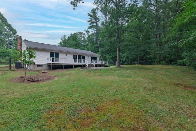 100 Stony Brook Road, Raynham, MA 02767