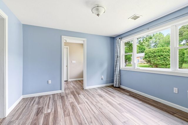 100 Stony Brook Road, Raynham, MA 02767