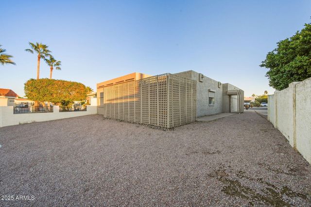 6120 E AUGUSTA Circle, Mesa, AZ 85215