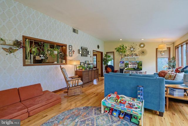 840 GRANTHAM ROAD, Mechanicsburg, PA 17055