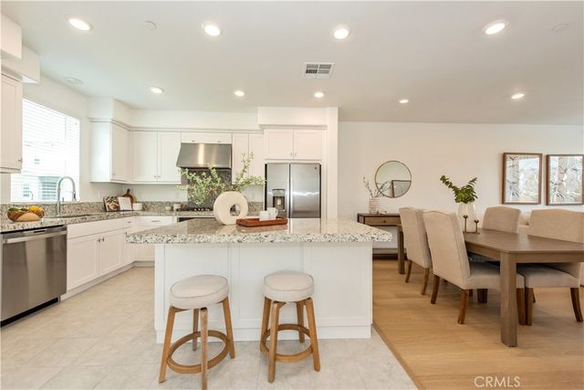 362 Bellver, Lake Forest, CA 92630