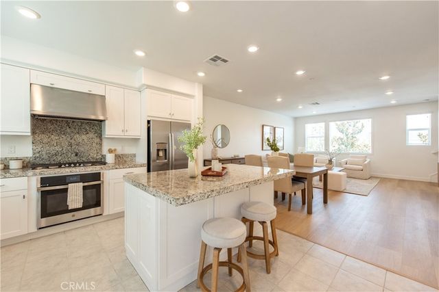 362 Bellver, Lake Forest, CA 92630