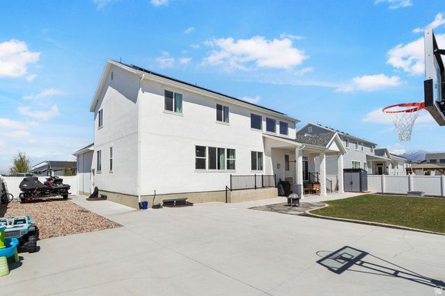 4327 W 6075 S, Hooper, UT 84315