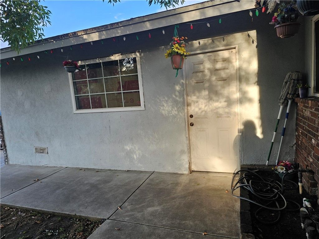 842 E Yale Street, Ontario, CA 91764 — photo 3