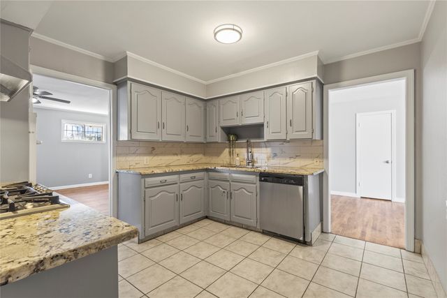 1602 Glen Avenue, Dallas, TX 75216