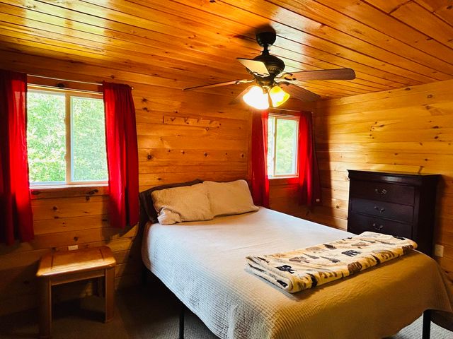 15 Cone Pass, Pittsburg, NH 03592