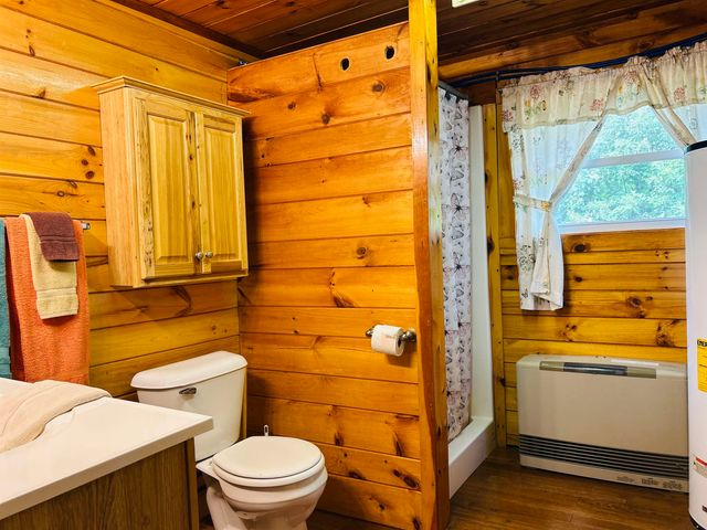 15 Cone Pass, Pittsburg, NH 03592