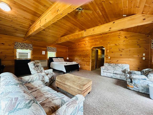 15 Cone Pass, Pittsburg, NH 03592