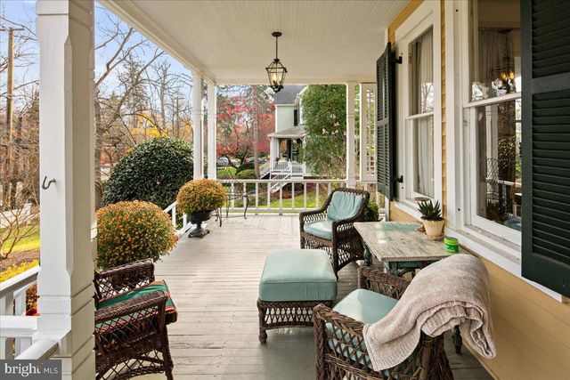 10400 MONTGOMERY AVE, Kensington, MD 20895