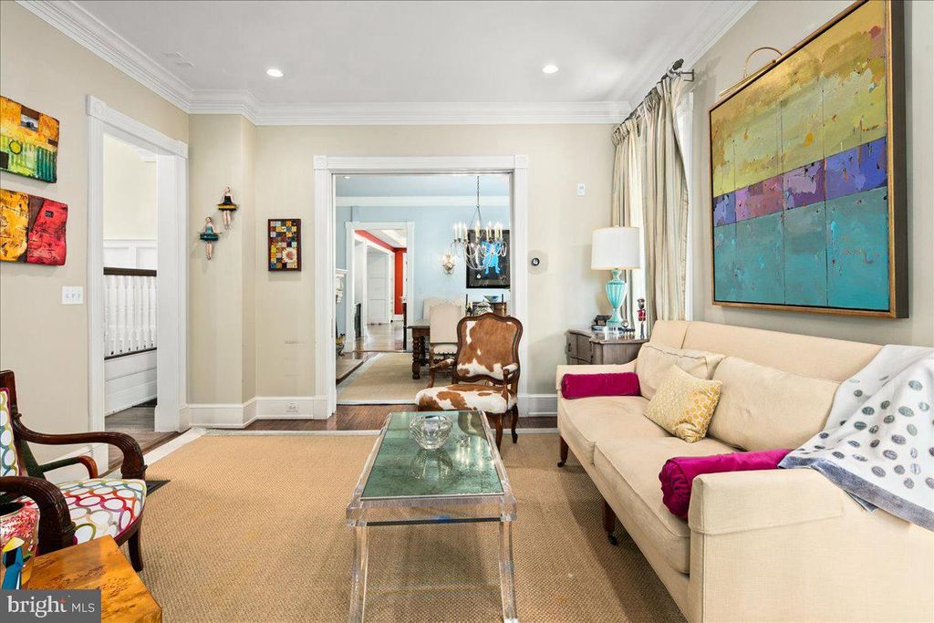 Image 13 of property listing at 10400 MONTGOMERY AVE, Kensington, MD 20895