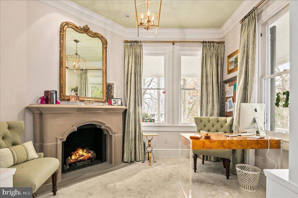 Image 15 of property listing at 10400 MONTGOMERY AVE, Kensington, MD 20895