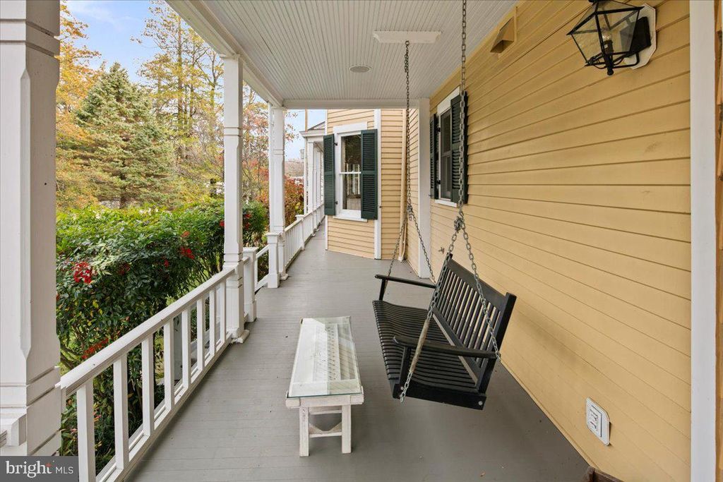 Image 69 of property listing at 10400 MONTGOMERY AVE, Kensington, MD 20895