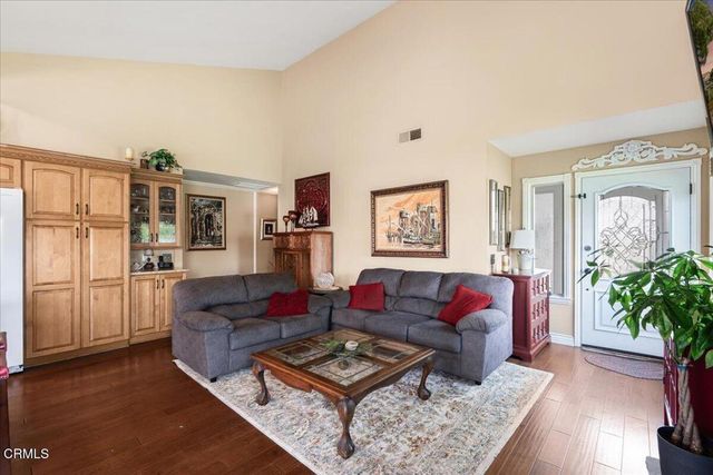 1691 Pierside Lane, Camarillo, CA 93010