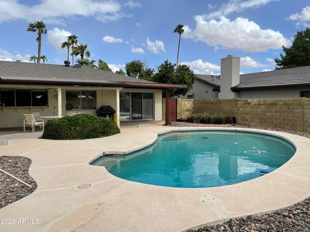 8323 E VIA DE LA ESCUELA --, Scottsdale, AZ 85258
