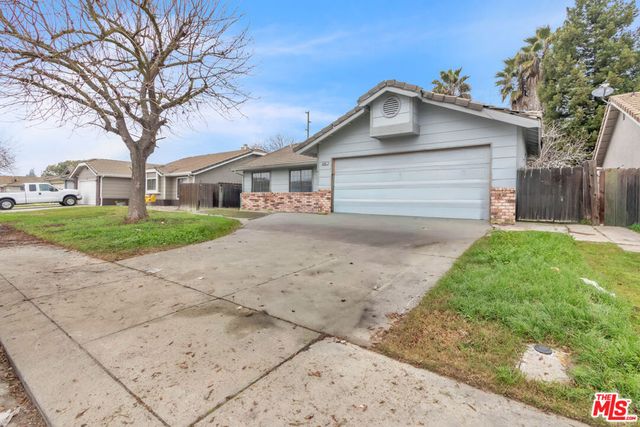 3401 Matterhorn Way, Ceres, CA 95307