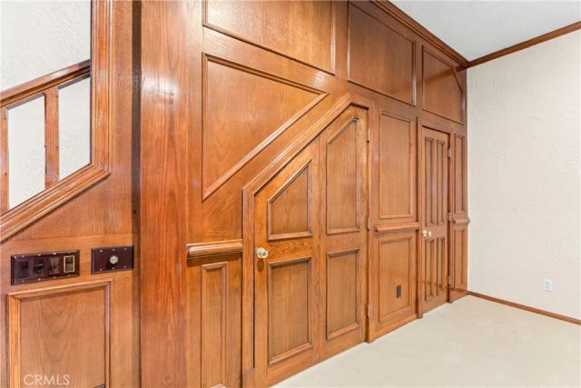 27563 W West Shore Road, Lake Arrowhead, CA 92352
