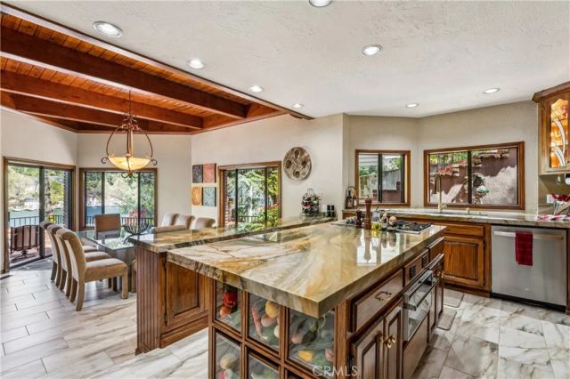 27563 W West Shore Road, Lake Arrowhead, CA 92352