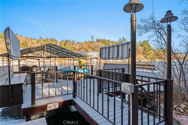 27563 W West Shore Road, Lake Arrowhead, CA 92352