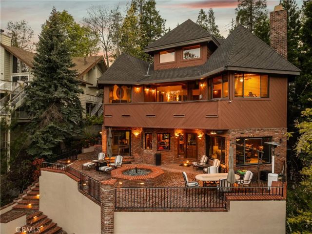 27563 W West Shore Road, Lake Arrowhead, CA 92352