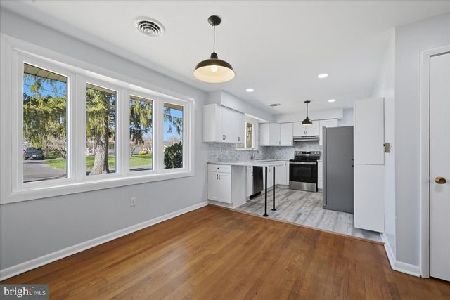 210 STAFFORD DR, Winchester, VA 22602