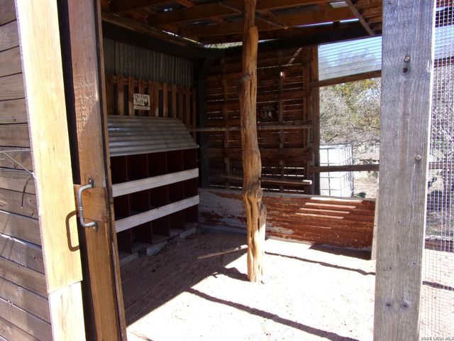 10060 Rebecca Creek, Spring Branch, TX 78070