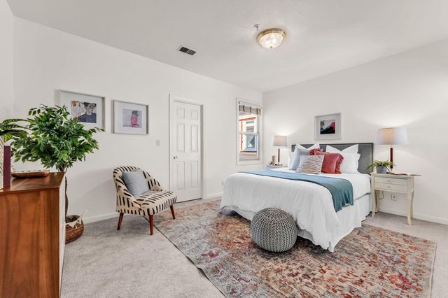 595 22nd St, Oakland, CA 94612