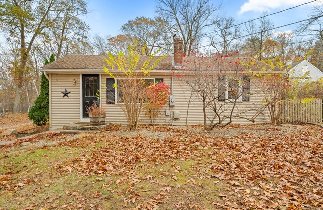 322 Crystal Lake Road, Tolland, CT 06084