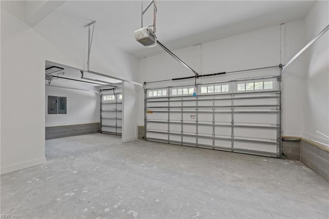 12 Ferguson CV, Newport News, VA 23606