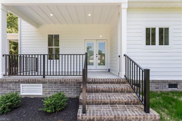 12 Ferguson CV, Newport News, VA 23606