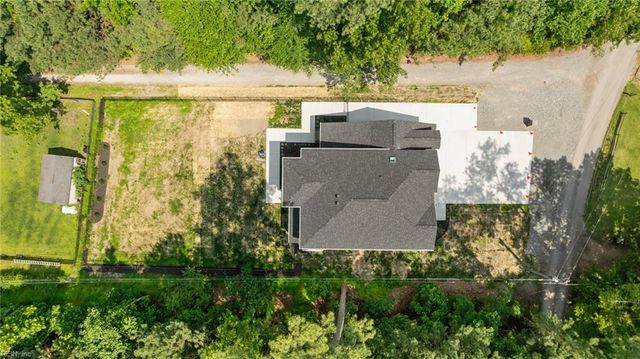 12 Ferguson CV, Newport News, VA 23606