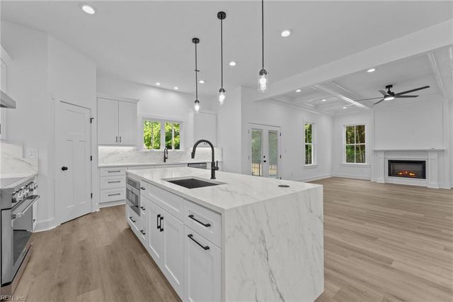 12 Ferguson CV, Newport News, VA 23606