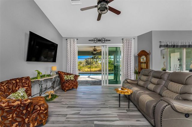 4384 KEMPSON LANE, Port Charlotte, FL 33981