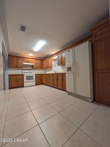 1613 Ridge Avenue, Holly Hill, FL 32117