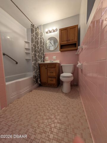 1613 Ridge Avenue, Holly Hill, FL 32117