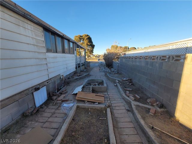 5495 Everglade Street, Las Vegas, NV 89142