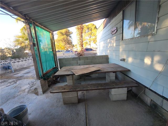 5495 Everglade Street, Las Vegas, NV 89142