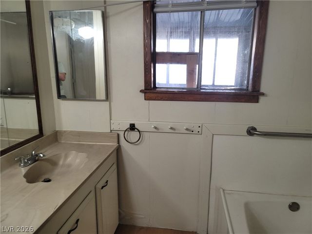 5495 Everglade Street, Las Vegas, NV 89142