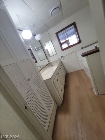 5495 Everglade Street, Las Vegas, NV 89142