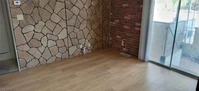 5495 Everglade Street, Las Vegas, NV 89142