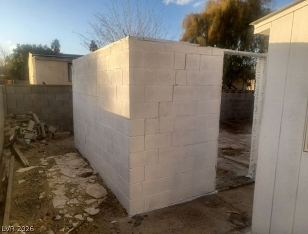 5495 Everglade Street, Las Vegas, NV 89142