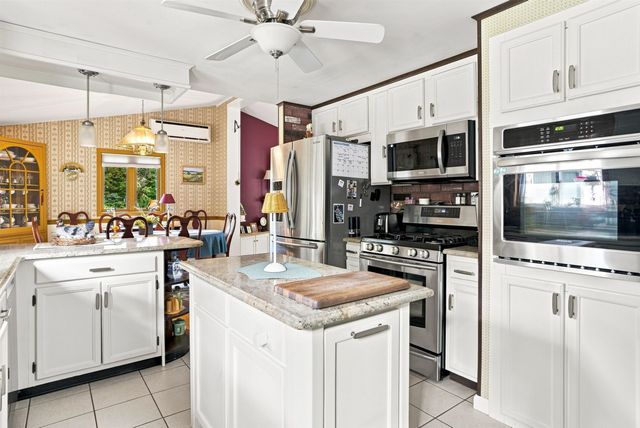 37 Sweet Hill Road, Plaistow, NH 03865