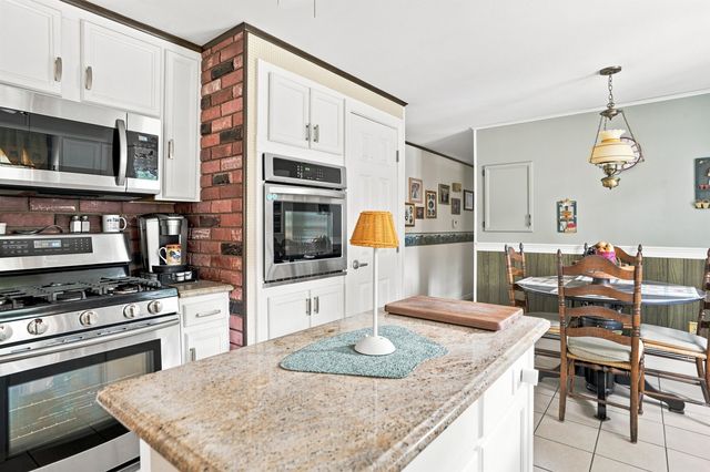 37 Sweet Hill Road, Plaistow, NH 03865