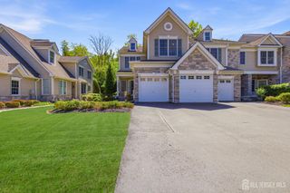 17 Tree Swallow Drive, Princeton, NJ 08540