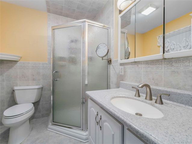 6 Hannah Lane, Valley Cottage, NY 10989