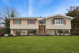 6 Hannah Lane, Valley Cottage, NY 10989
