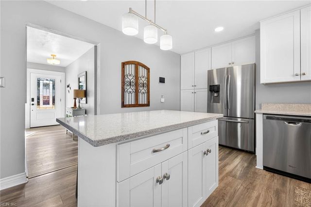 2526 Drum Creek RD, Chesapeake, VA 23321